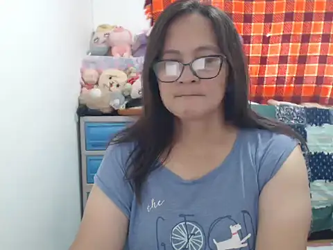 Kinkybela2025 online show from October 30, 3:05 am