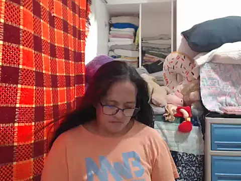 Kinkybela2025 online show from November 28, 12:55 am