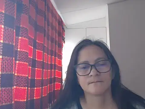 Kinkybela2025 online show from March 31, 10:56 pm