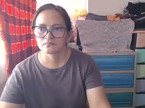 Kinkybela2025 online show from March 2, 1:50 am