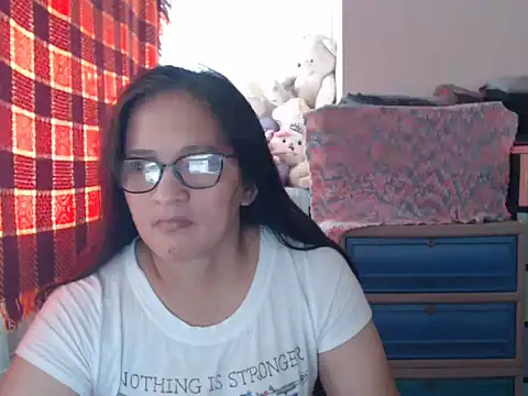 Kinkybela2025 online show from January 7, 1:10 am