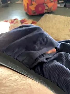 Snapshot of kirkmonsoon chatting on October 31, 4:58 pm kirkmonsoon online show from October 31, 4:58 pm