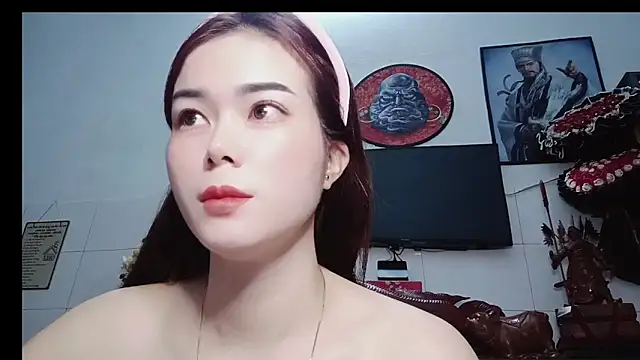 Family-Lovee online show from March 20, 7:15 pm