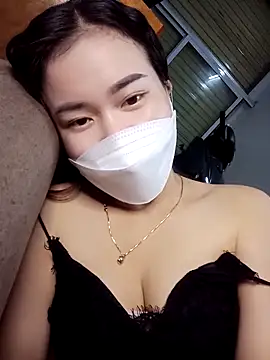 Family-Lovee online show from November 6, 3:38 pm