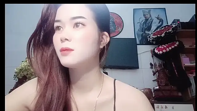 Family-Lovee online show from March 10, 7:51 pm