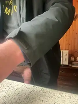 bart98geil online show from March 30, 6:04 am