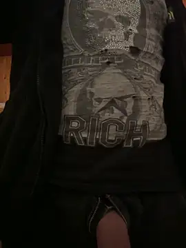 Snapshot of bart98geil chatting on February 24, 4:24 am bart98geil online show from February 24, 4:24 am