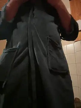 bart98geil online show from April 5, 3:02 am