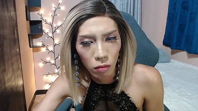 VictoriaAsianMistress online show from November 12, 1:26 pm