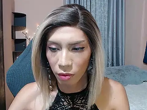 VictoriaAsianMistress online show from November 29, 12:00 am