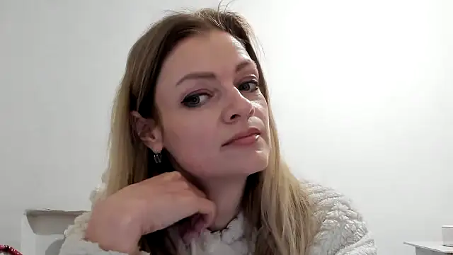 Salionne online show from March 13, 6:13 pm