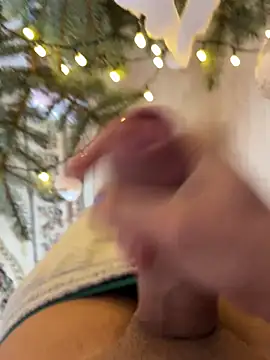 iCum uCum online show from December 16, 12:42 pm