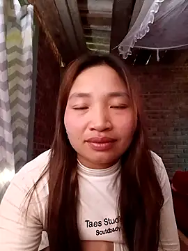 sowbibi online show from November 25, 8:14 am