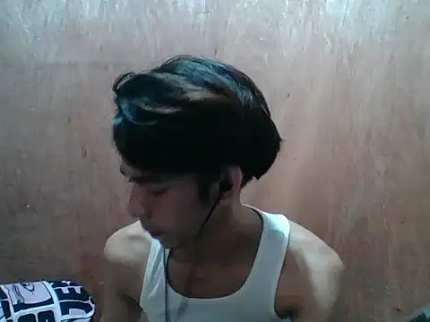 Snapshot of IAmYourKitty1 chatting on October 20, 9:10 am IAmYourKitty1 online show from October 20, 9:10 am