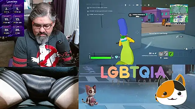 Snapshot of geekycastillo chatting on November 3, 3:56 am geekycastillo online show from November 3, 3:56 am