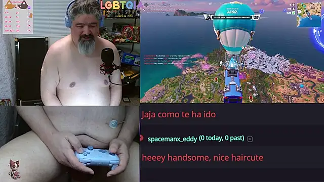 geekycastillo online show from April 10, 3:46 am