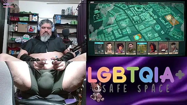 geekycastillo online show from February 12, 6:02 am