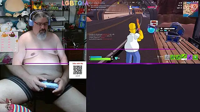 Snapshot of geekycastillo chatting on May 11, 3:41 am geekycastillo online show from May 11, 3:41 am
