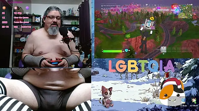 Snapshot of geekycastillo chatting on December 14, 3:57 am geekycastillo online show from December 14, 3:57 am