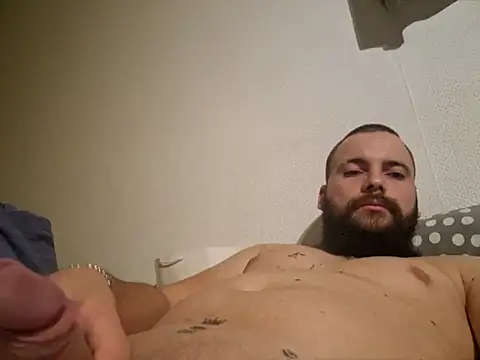 Ohbunnyfree online show from October 20, 7:36 pm