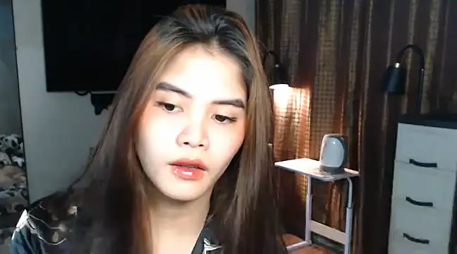 SeductiveTsDoll online show from March 20, 2:51 am