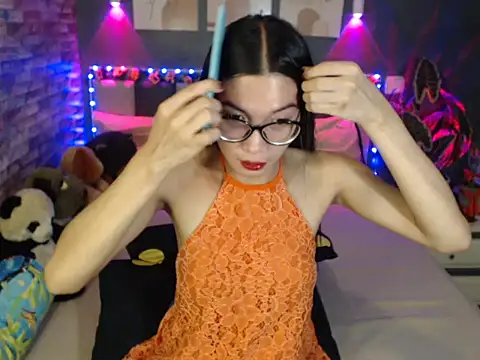 HotNathalie6900 online show from March 21, 11:58 am