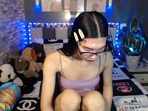 HotNathalie6900 online show from February 23, 1:44 pm