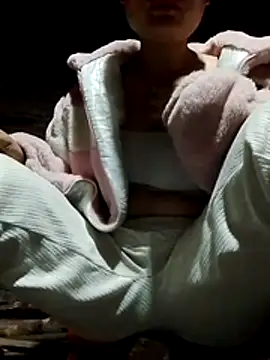  LAN  online show from March 13, 10:15 pm