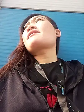  LAN  online show from November 22, 12:21 am