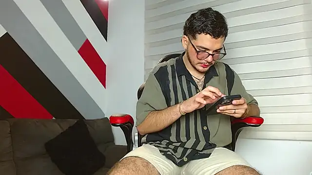 Zac Golden online show from January 5, 11:52 pm