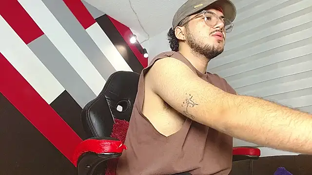 Zac Golden online show from June 1, 12:05 pm