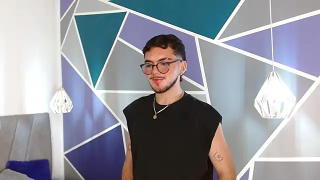 Zac Golden online show from October 22, 5:29 am