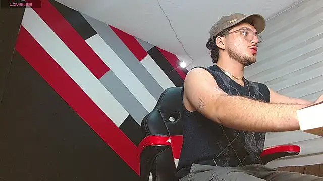 Zac Golden online show from June 16, 12:21 am