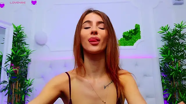 ElisaCharm online show from November 6, 5:22 am