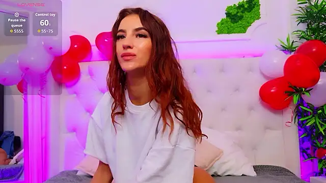 ElisaCharm online show from February 14, 5:07 am