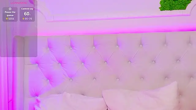 ElisaCharm online show from February 13, 3:50 am