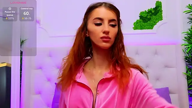 ElisaCharm online show from December 18, 3:55 am