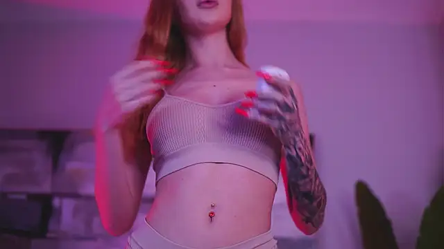 LaraSynn online show from February 11, 3:17 am