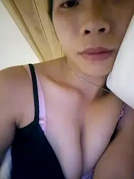 Snapshot of mekaka00 chatting on October 28, 10:31 pm mekaka00 online show from October 28, 10:31 pm