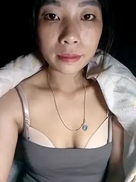 Snapshot of mekaka00 chatting on December 3, 8:19 pm mekaka00 online show from December 3, 8:19 pm