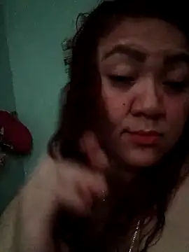 Snapshot of H2ooowIzee22 chatting on October 27, 1:12 pm H2ooowIzee22 online show from October 27, 1:12 pm