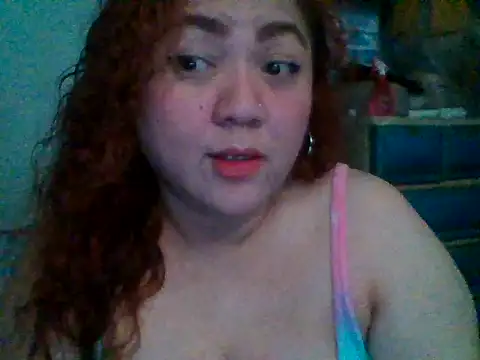 Snapshot of H2ooowIzee22 chatting on October 25, 9:41 am H2ooowIzee22 online show from October 25, 9:41 am