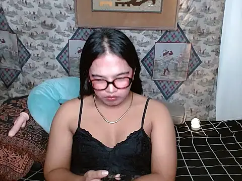 jelai evans online show from November 27, 4:51 pm