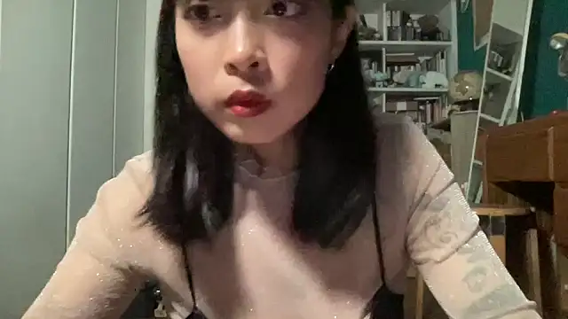 Snapshot of tw_tansan chatting on October 27, 1:56 pm tw tansan online show from October 27, 1:56 pm