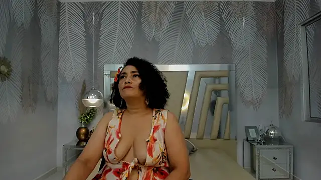 Bianca Millf online show from April 11, 7:45 am