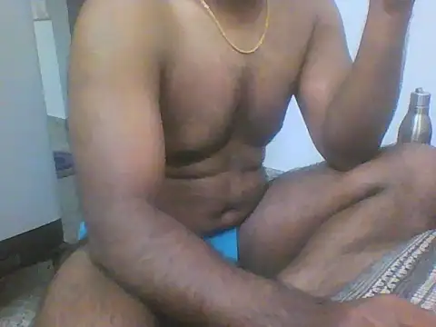 Snapshot of Crazy_Desire123 chatting on February 24, 1:39 am Crazy Desire123 online show from February 24, 1:39 am