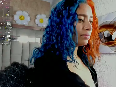 Snapshot of Cristall_ravven chatting on December 1, 4:52 pm Cristall ravven online show from December 1, 4:52 pm