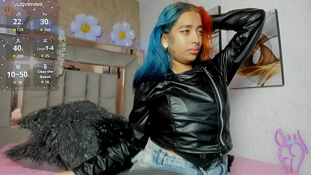 Snapshot of Cristall_ravven chatting on November 10, 1:38 pm Cristall ravven online show from November 10, 1:38 pm