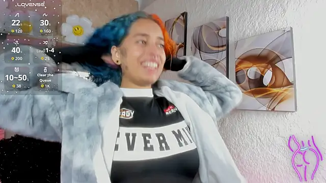 Snapshot of Cristall_ravven chatting on November 13, 1:26 pm Cristall ravven online show from November 13, 1:26 pm