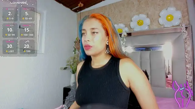 Snapshot of Cristall_ravven chatting on November 17, 5:17 pm Cristall ravven online show from November 17, 5:17 pm